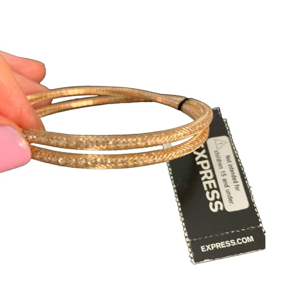 NWT Express 3-Piece Rose Gold Bracelet Hair Comb Earrings - Picture 4 of 6